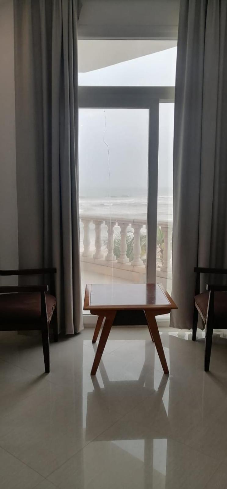 Beach Resort Салала Екстер'єр фото