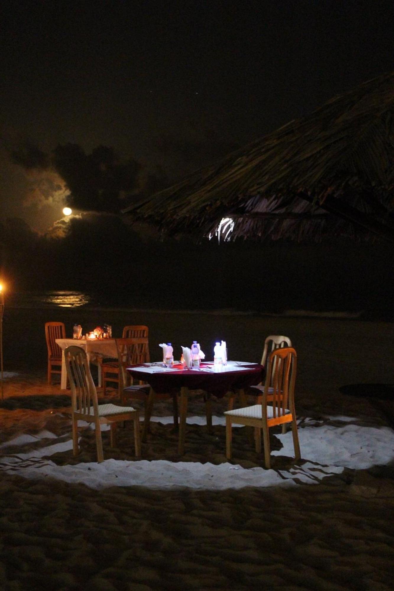 Beach Resort Салала Екстер'єр фото
