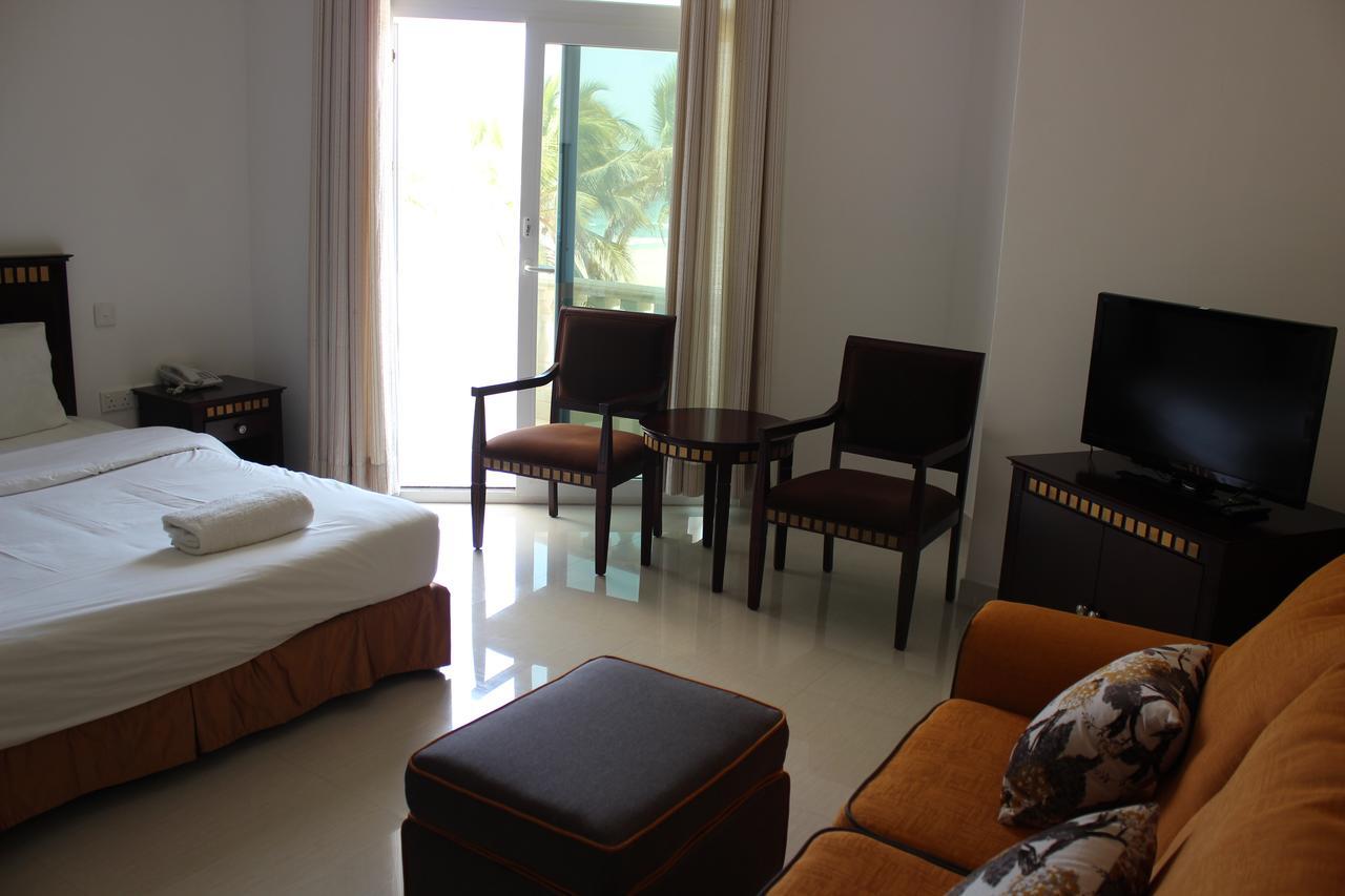 Beach Resort Салала Екстер'єр фото