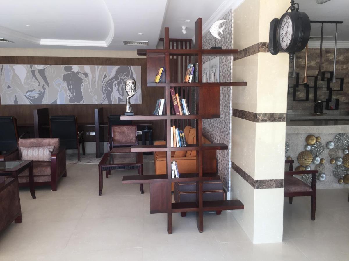Beach Resort Салала Екстер'єр фото